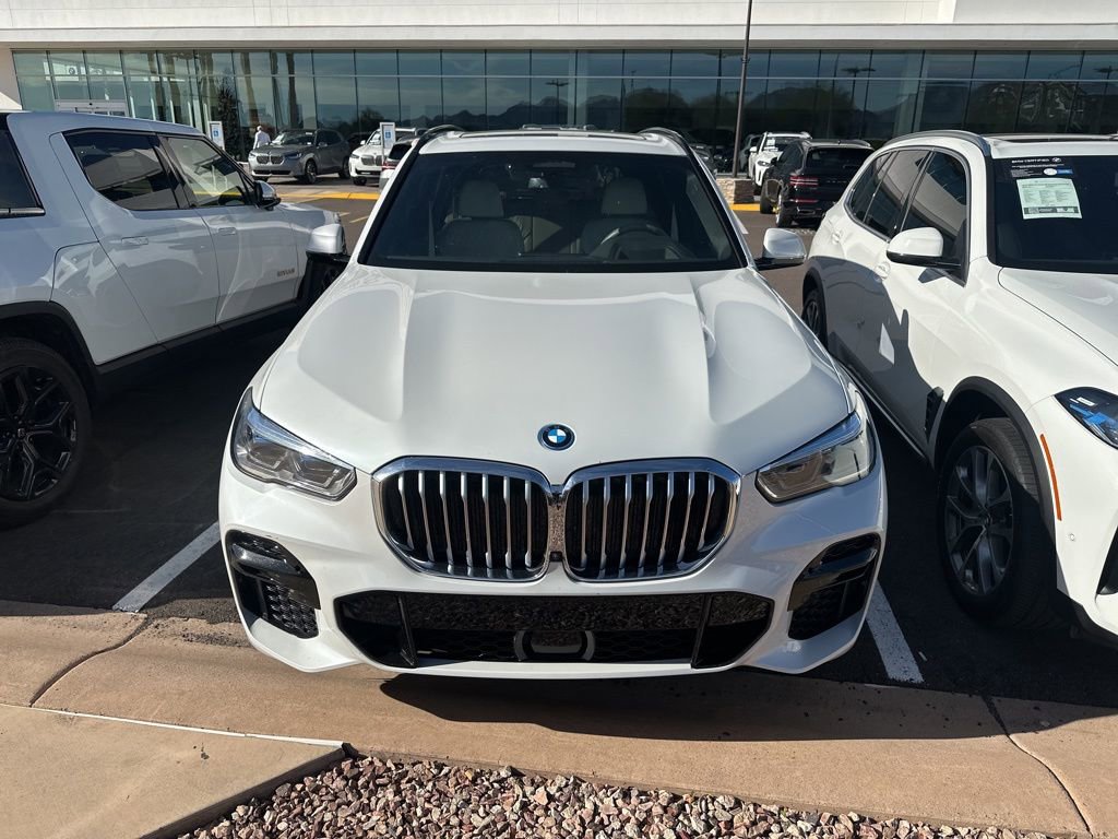 Certified 2023 BMW X5 xDrive45e w/ Executive Package image 4