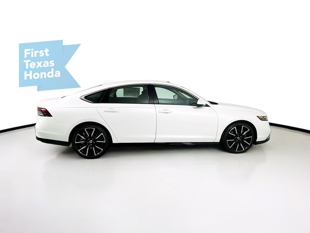 New 2026 Honda Accord Touring image 9