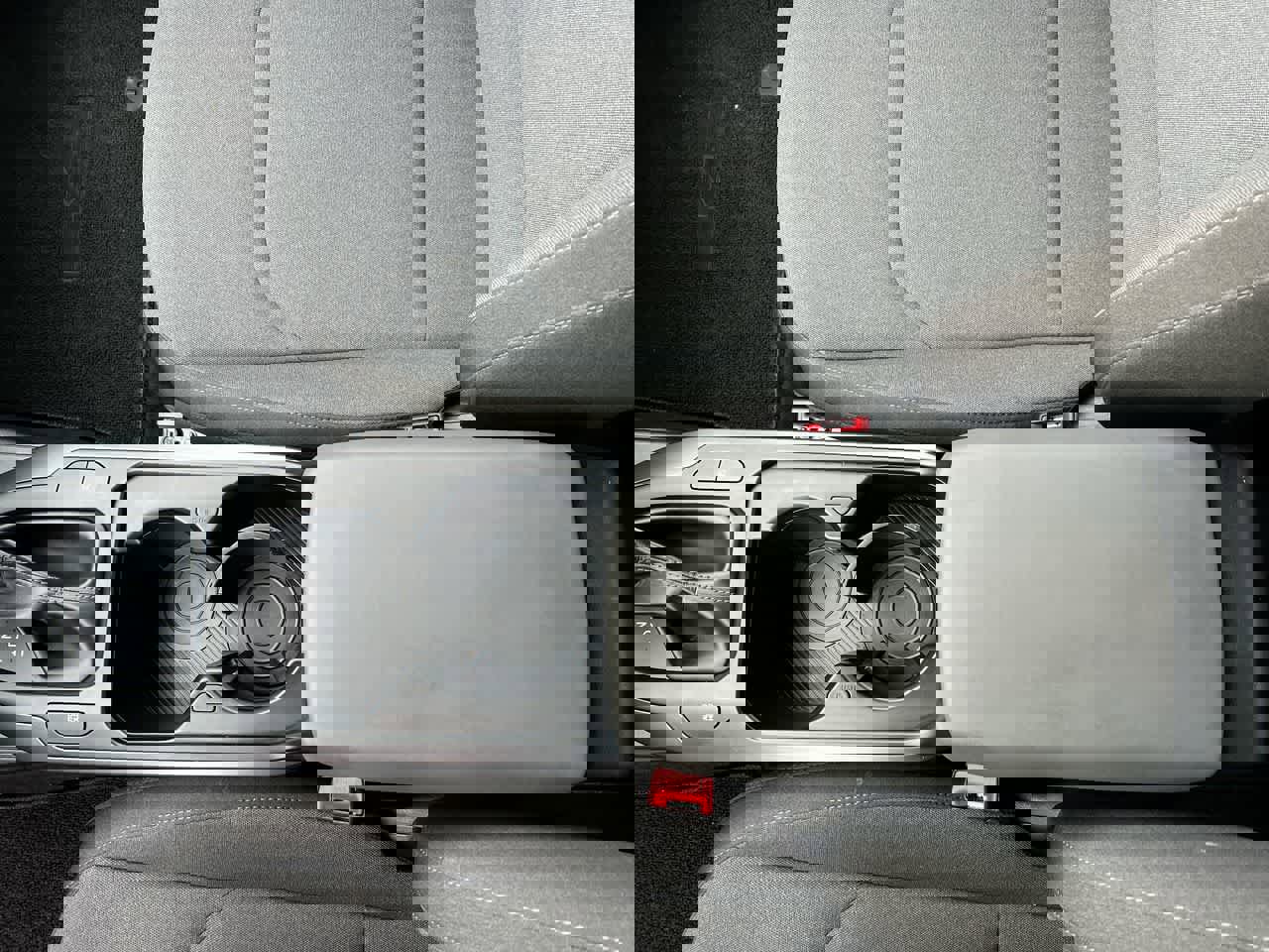 Used 2025 Kia K4 LXS image 21