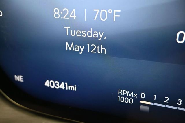 Used 2024 Buick Envision Preferred AWD/4WD image 35