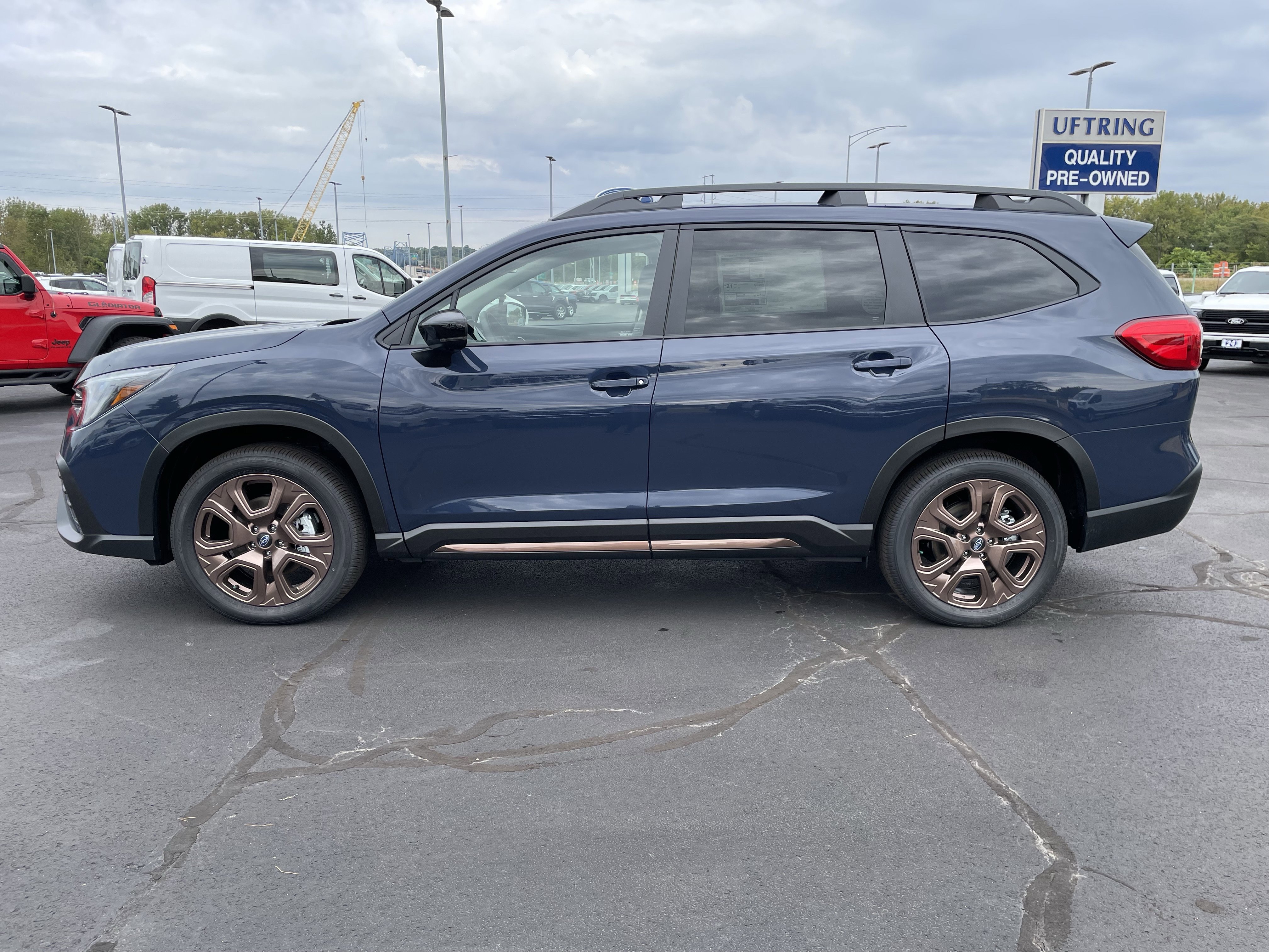New 2025 Subaru Ascent Bronze Edition image 2
