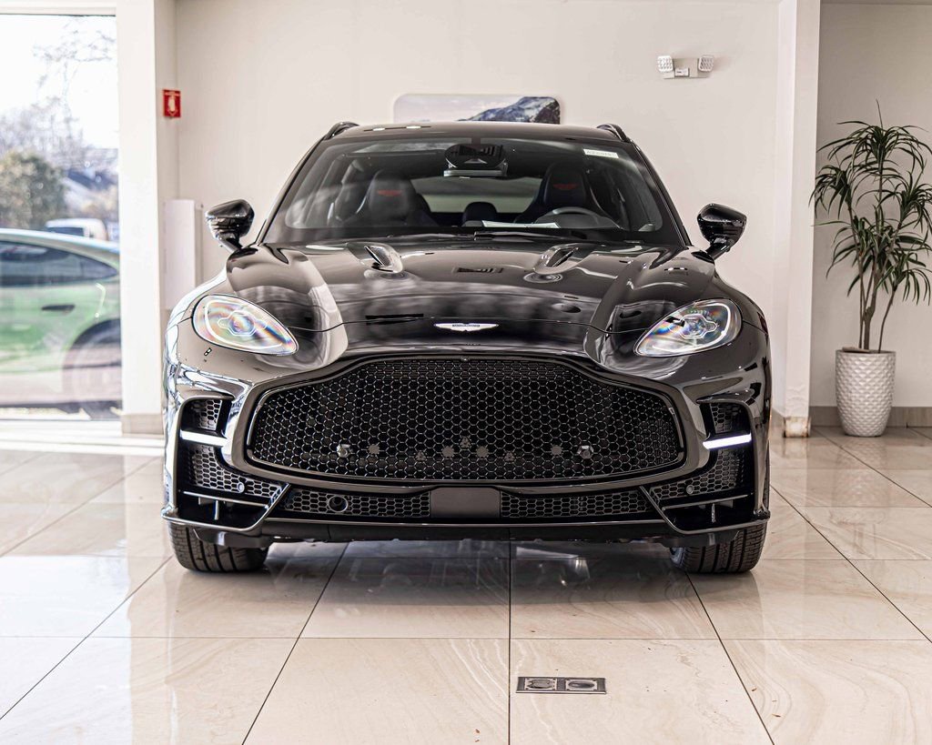 New 2026 Aston Martin DBX S image 2