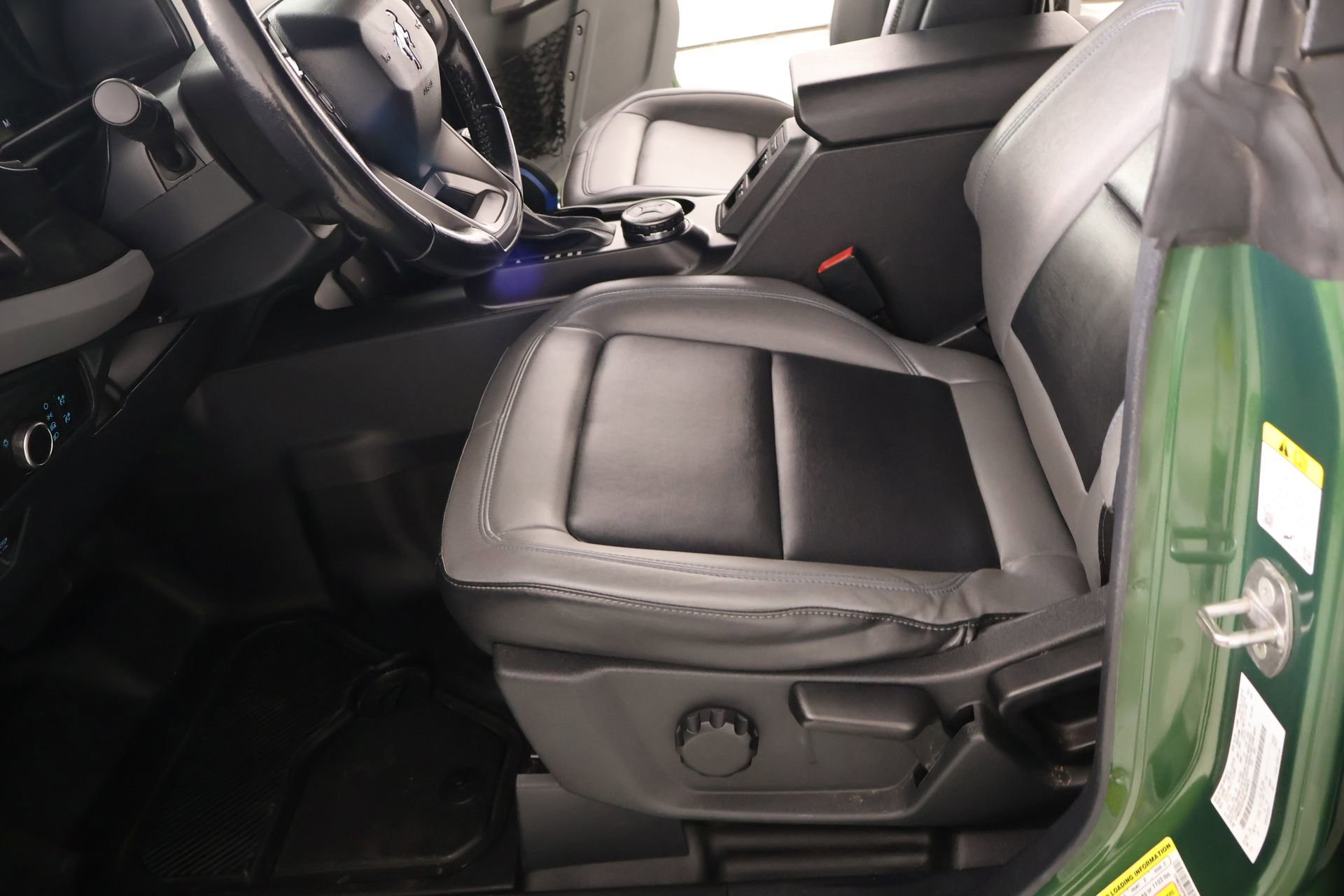 Used 2022 Ford Bronco Black Diamond AWD/4WD image 14