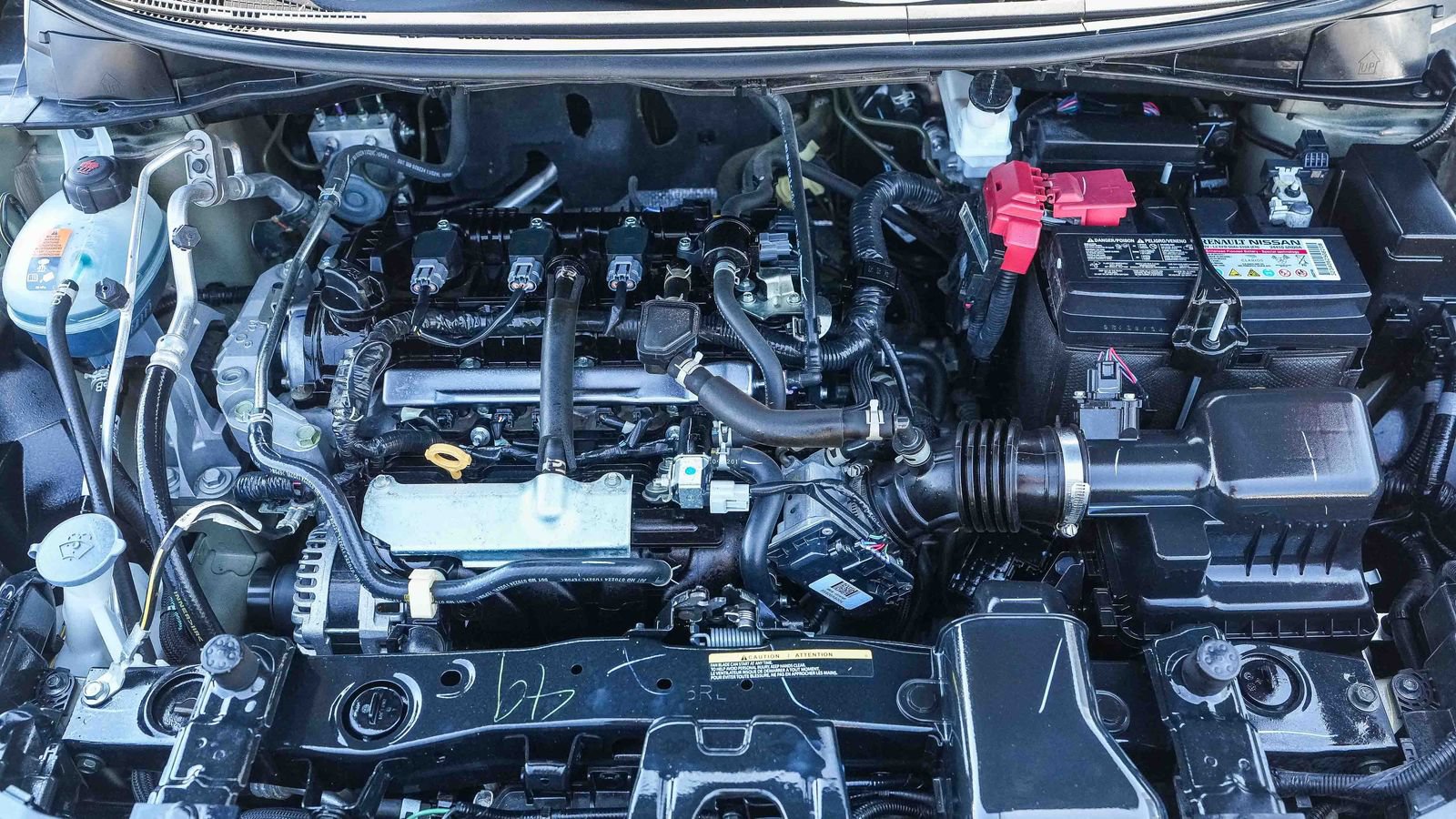 Used 2024 Nissan Versa SV FWD image 26