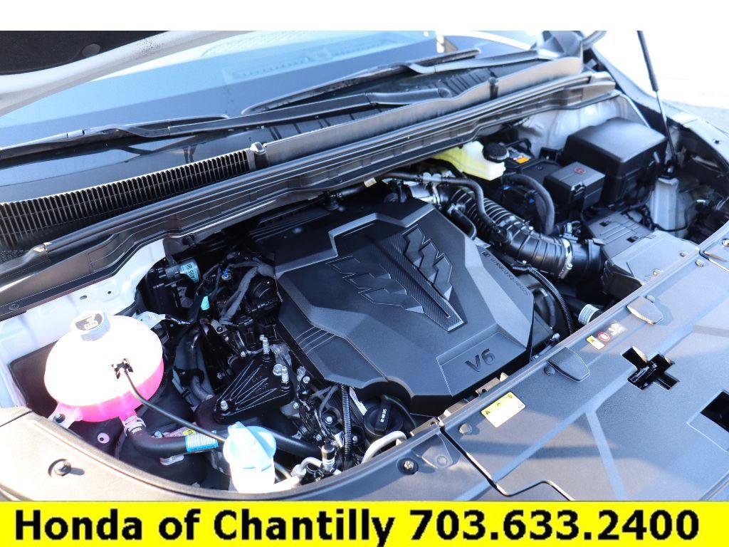 Used 2026 Kia Carnival SX w/ SX Dark Edition Package image 33