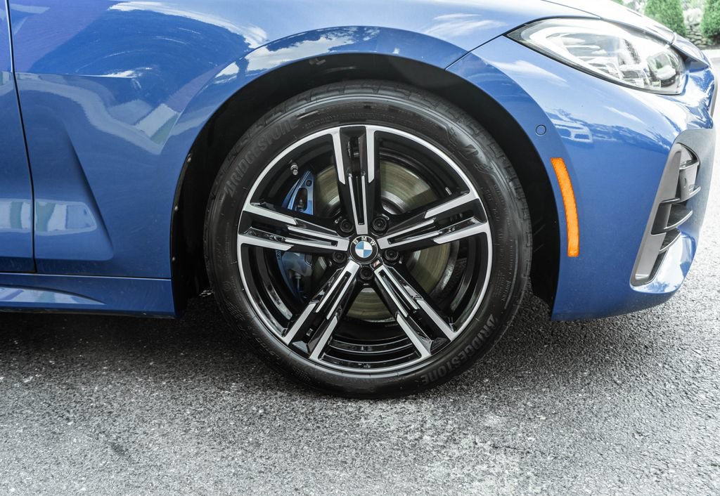 Used 2024 BMW 440i xDrive Coupe w/ Premium Package AWD/4WD image 4