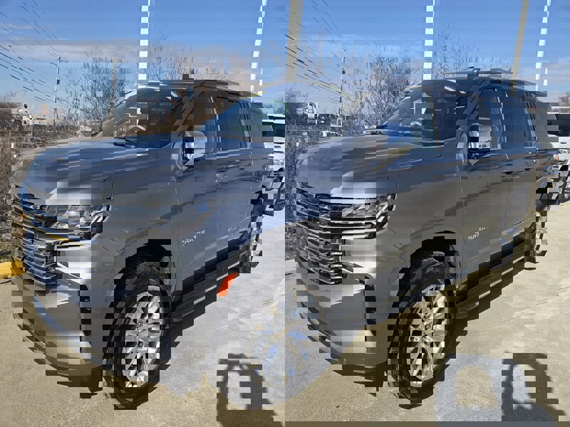 Used 2021 Chevrolet Suburban Premier image 7