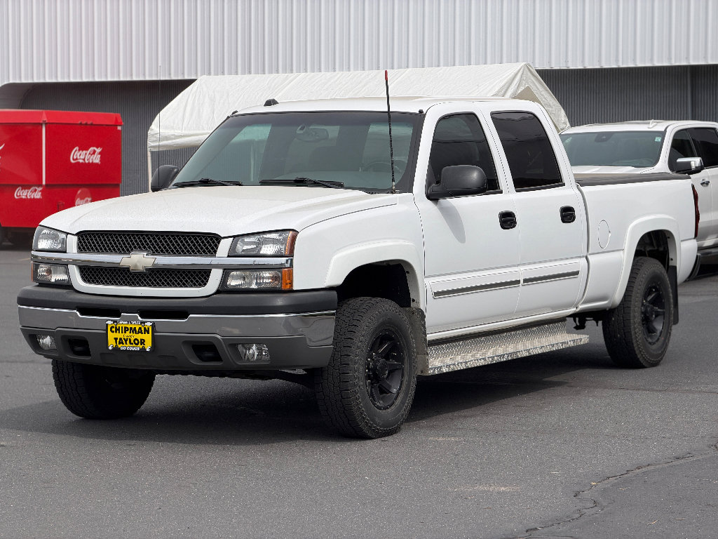 Used 2005 Chevrolet Silverado 1500 LS w/ Skid Plate Package AWD/4WD image 14