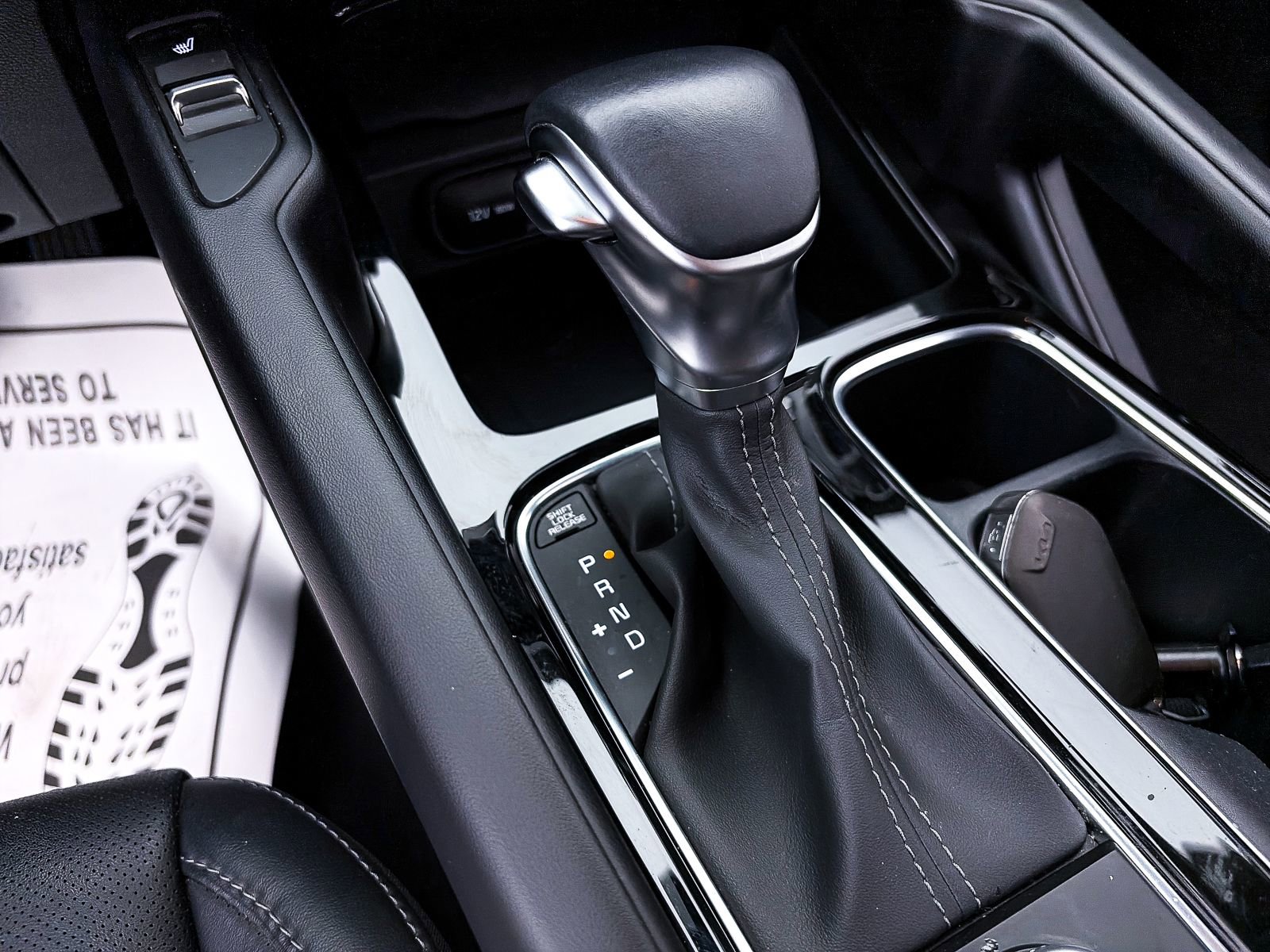 Used 2024 Kia Telluride S image 27