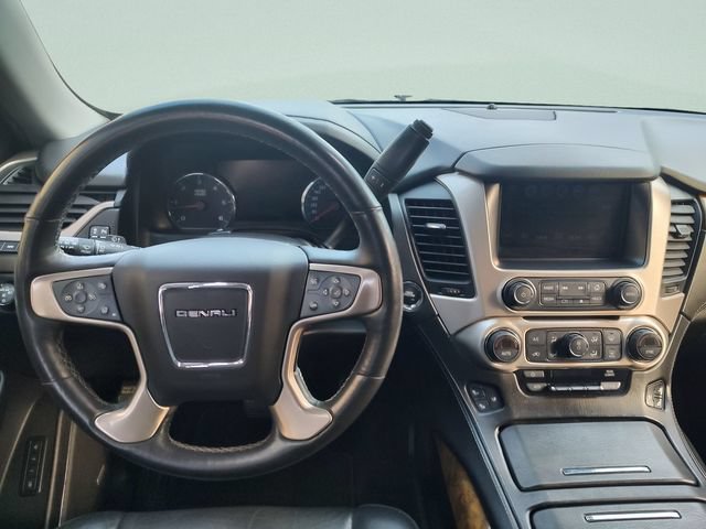 Used 2017 GMC Yukon Denali w/ Open Road Package RWD image 10