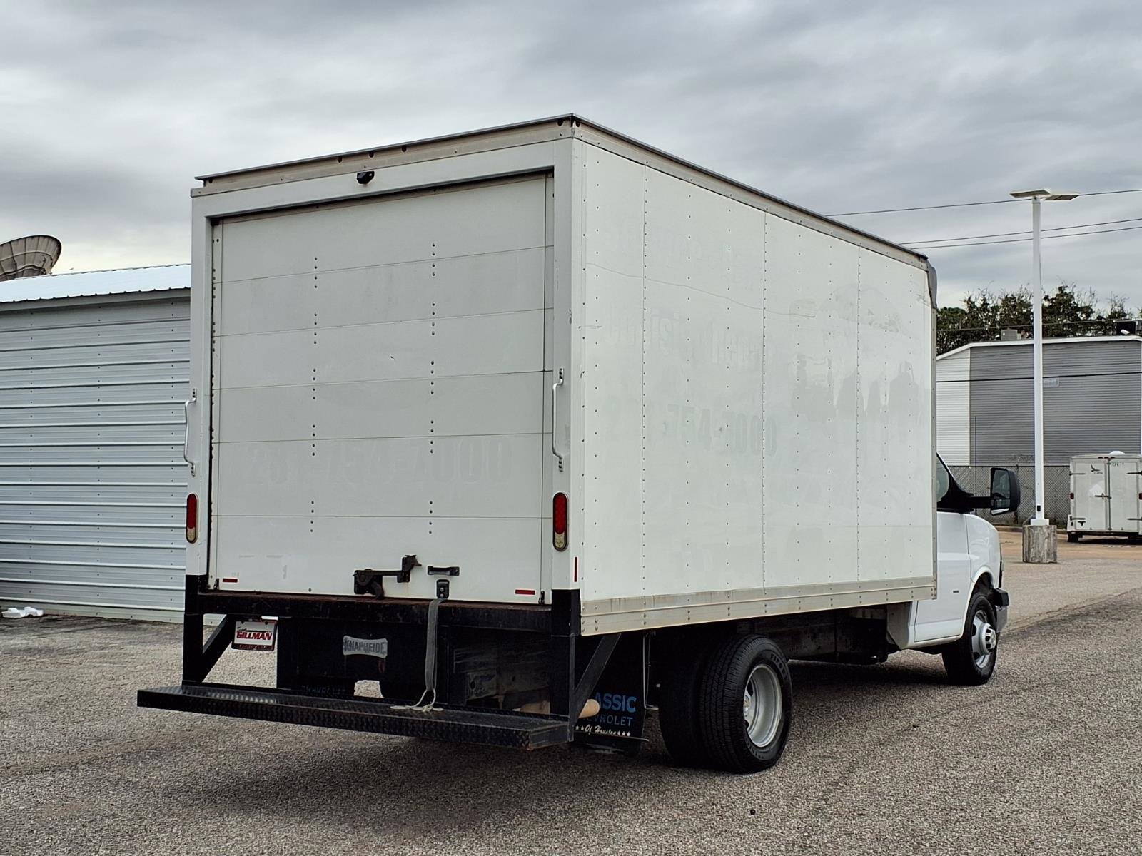 Used 2021 Chevrolet Express 3500 Work Van w/ Power Convenience Package image 7