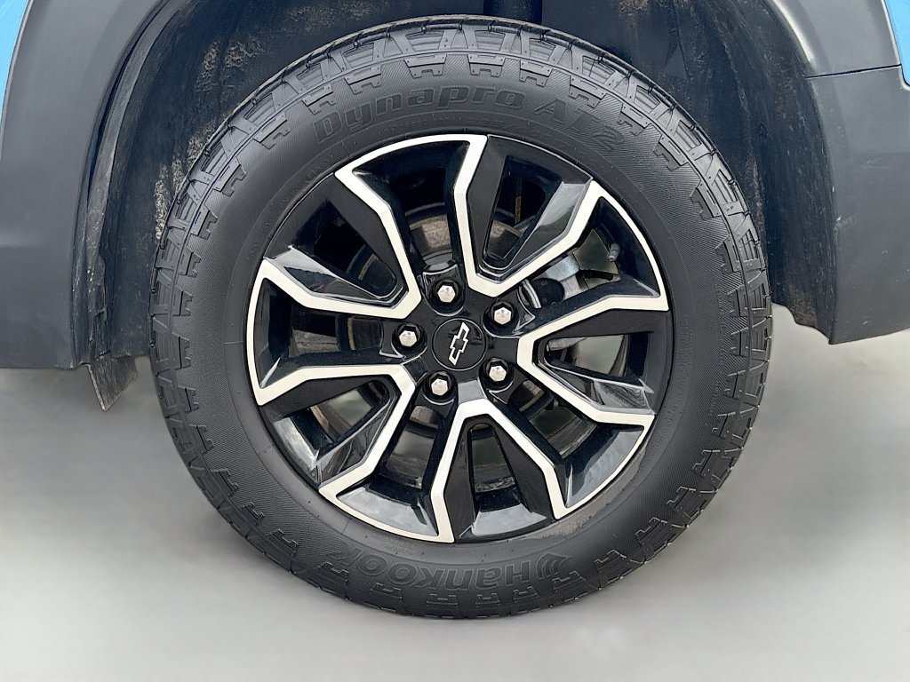 Used 2024 Chevrolet TrailBlazer ACTIV w/ Driver Confidence Package AWD/4WD image 29
