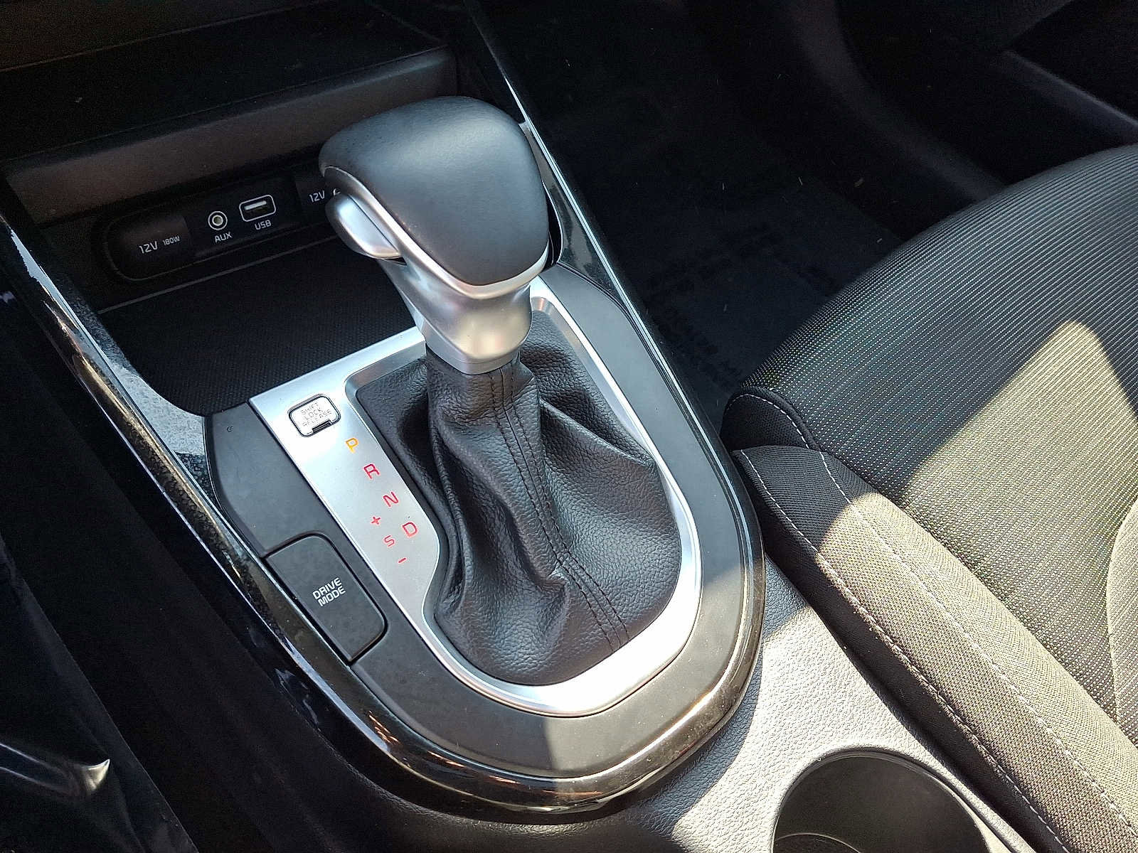 Used 2019 Kia Forte S w/ S Premium Package FWD image 16