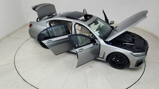Used 2022 BMW 740i xDrive w/ M Sport Package image 90
