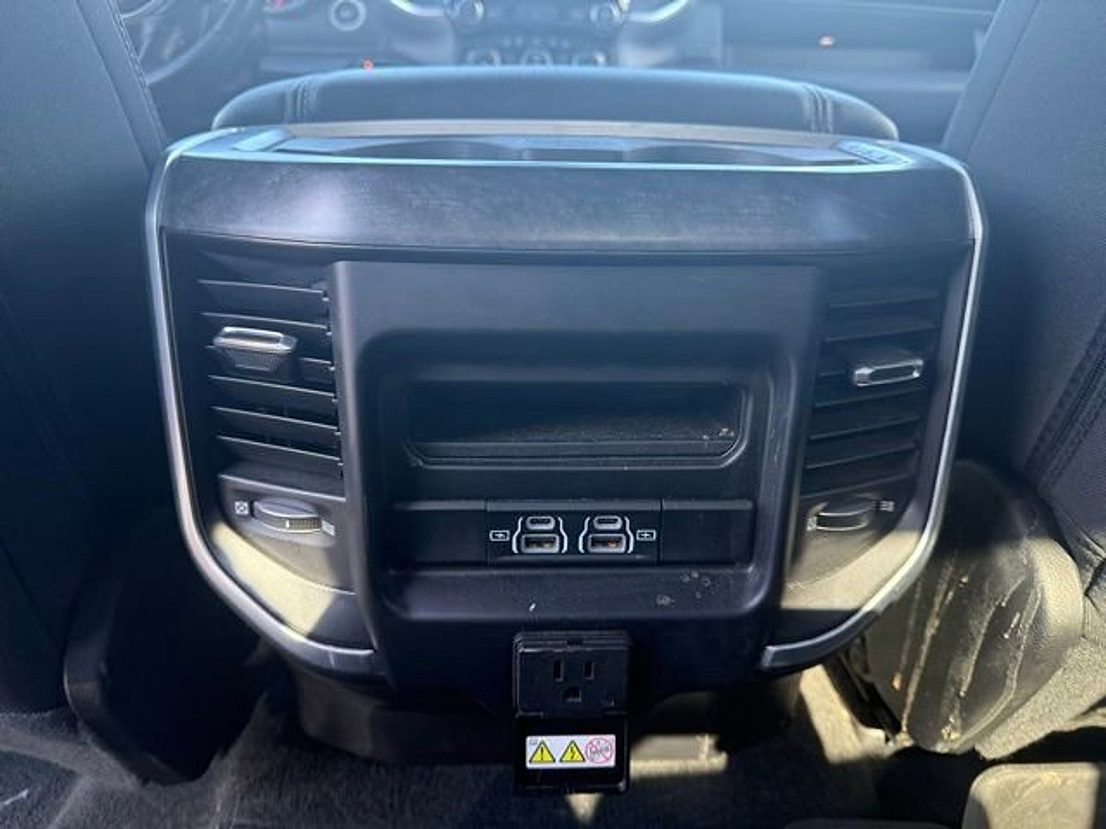 Used 2022 RAM 1500 Big Horn AWD/4WD image 22