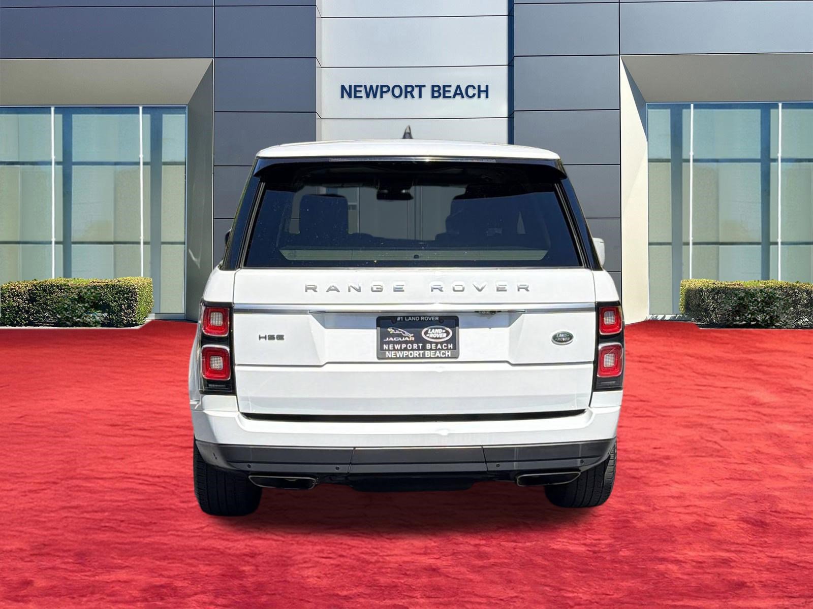 Used 2018 Land Rover Range Rover HSE image 11