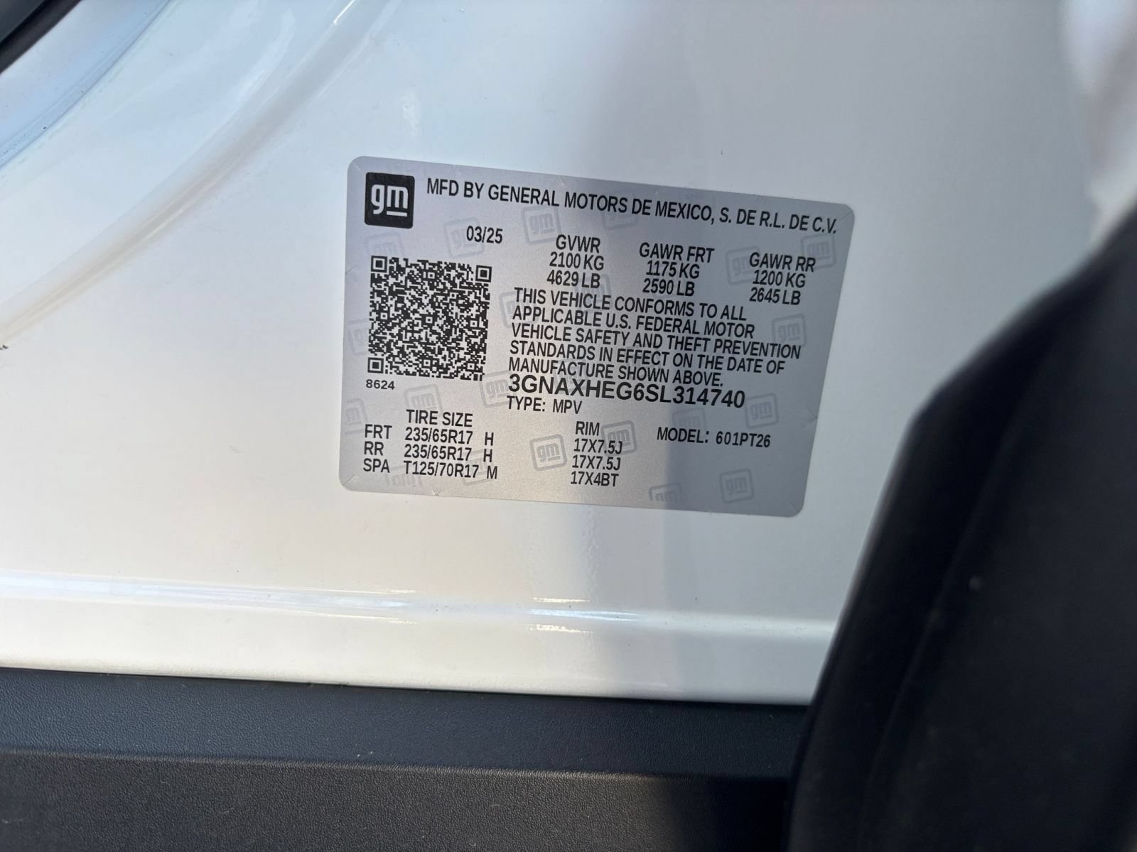 Used 2025 Chevrolet Equinox LT FWD image 28
