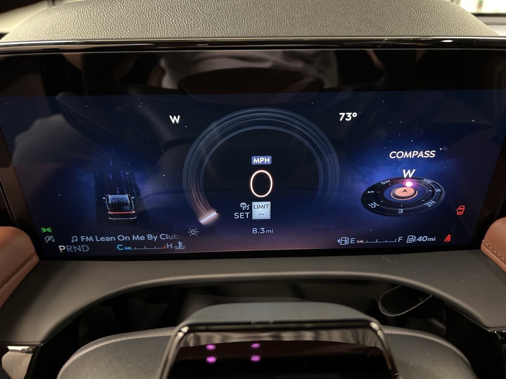 Used 2025 Lincoln Aviator Reserve w/ Equipment Group 201A image 23