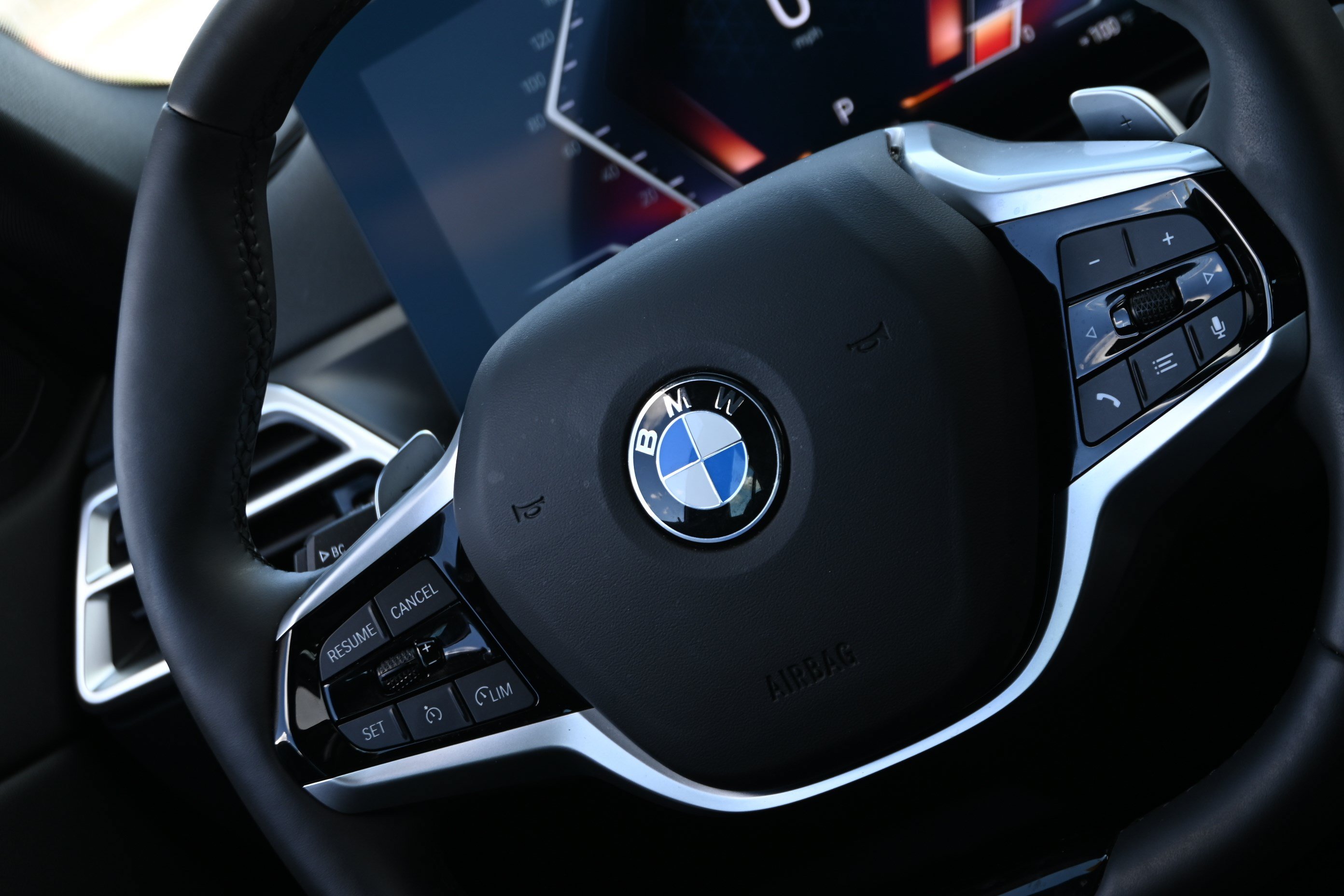 Certified 2025 BMW 330i Sedan RWD image 25