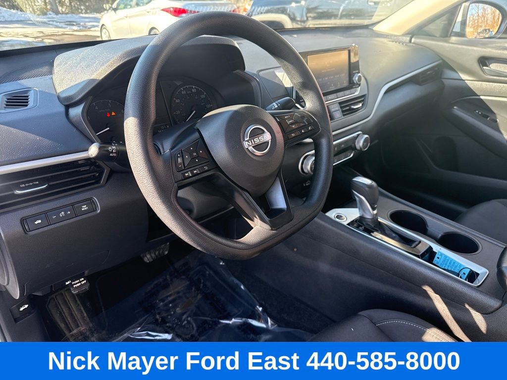 Used 2023 Nissan Altima 2.5 S image 16