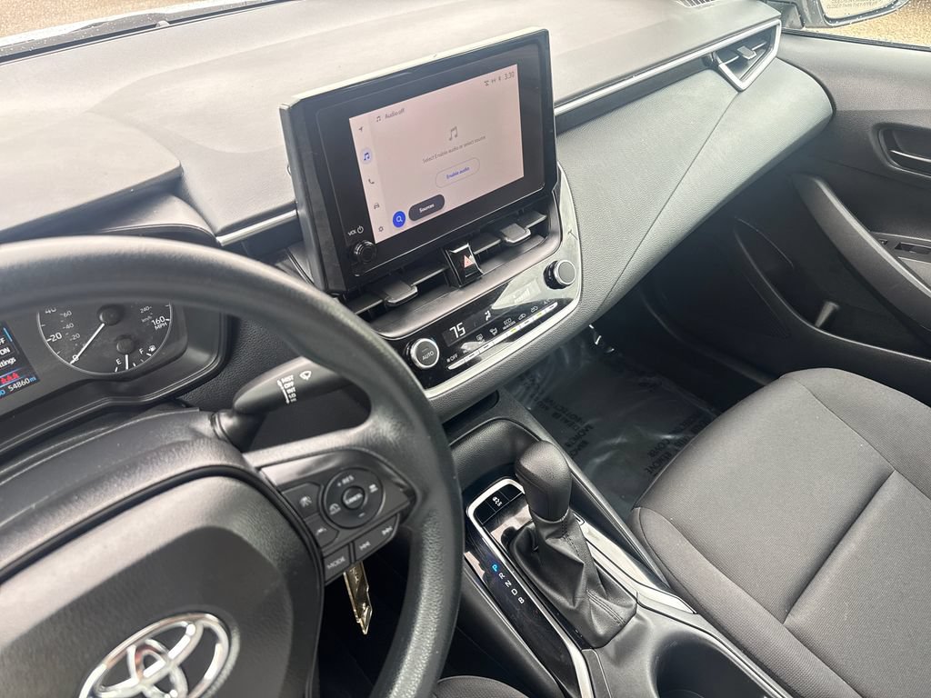 Used 2024 Toyota Corolla LE FWD image 20