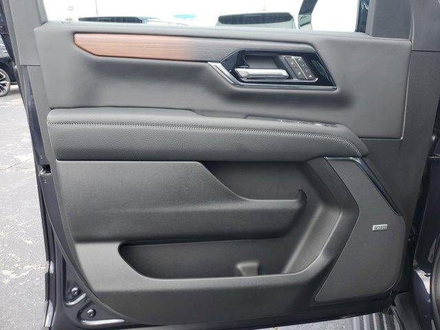 New 2026 GMC Yukon XL Denali w/ Sun & Power Step Package RWD image 16