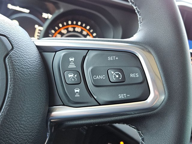New 2026 Jeep Wrangler Unlimited Sahara AWD/4WD image 16