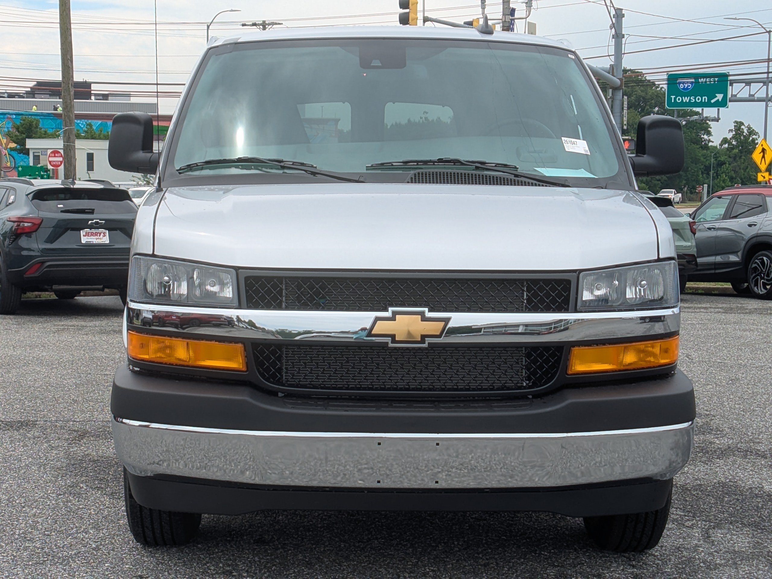 New 2026 Chevrolet Express 2500 LT w/ LT Preferred Equipment Group RWD image 2
