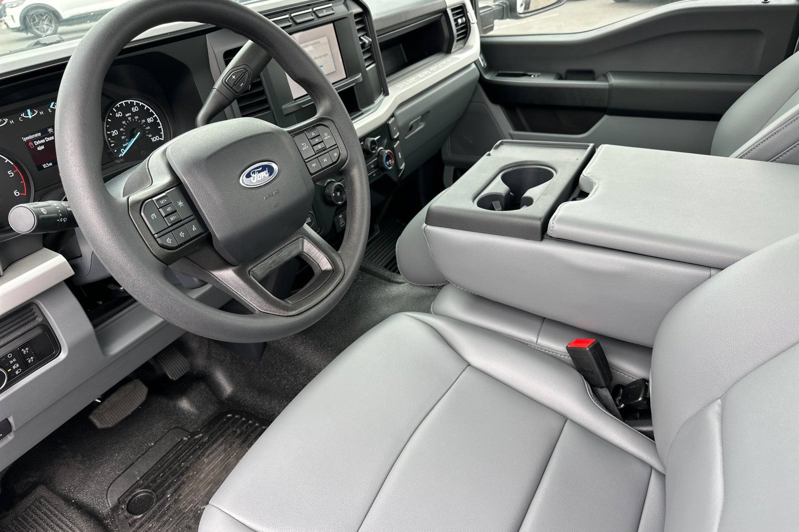 New 2024 Ford F550 2WD Regular Cab Super Duty image 6