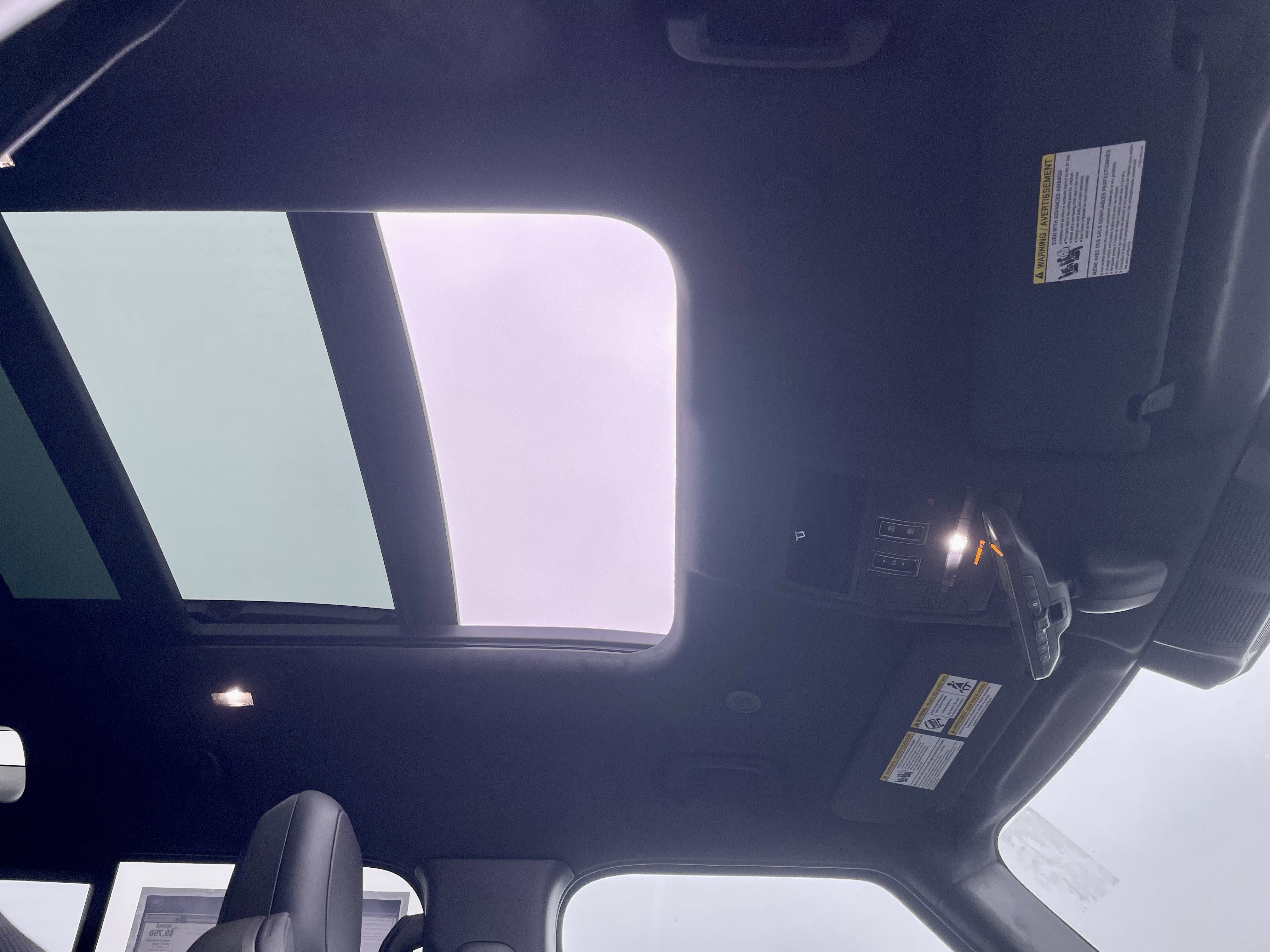 New 2026 Land Rover Defender 110 OCTA AWD/4WD image 17