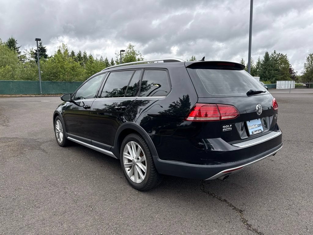 Used 2018 Volkswagen Golf Alltrack S AWD/4WD image 5