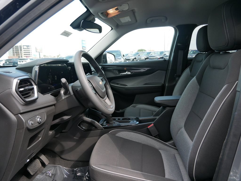 New 2026 Chevrolet TrailBlazer LS w/ LS Convenience Package AWD/4WD image 14