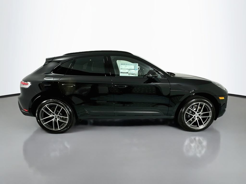 New 2026 Porsche Macan AWD/4WD image 8