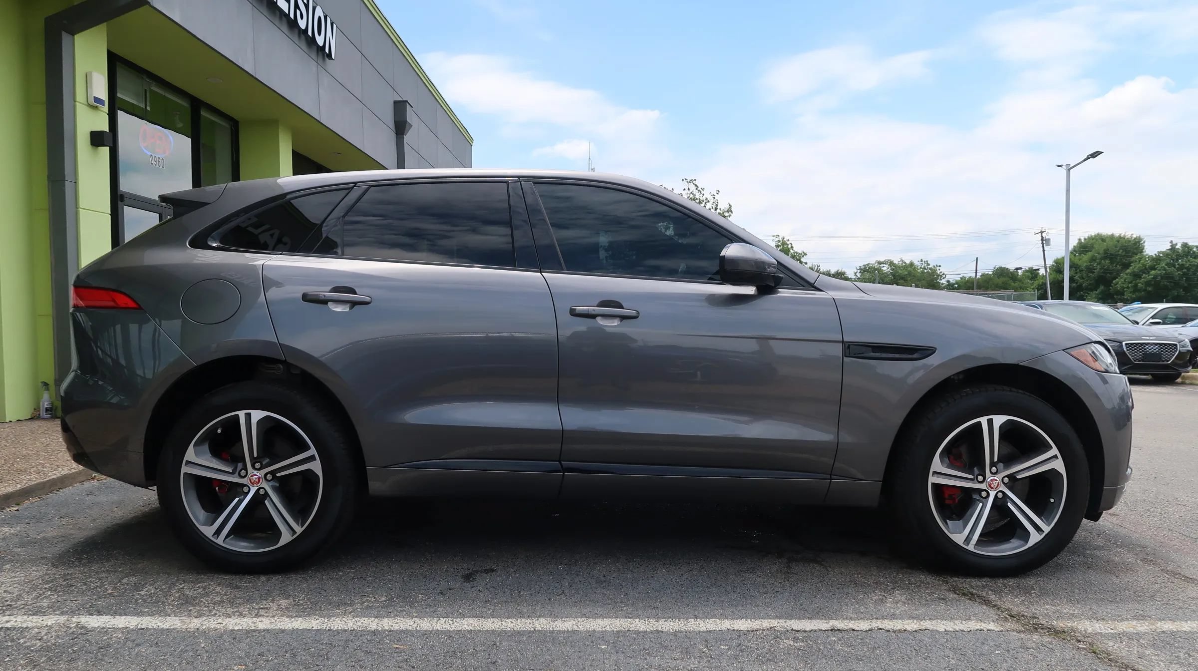 Used 2017 Jaguar F-PACE S AWD/4WD image 8