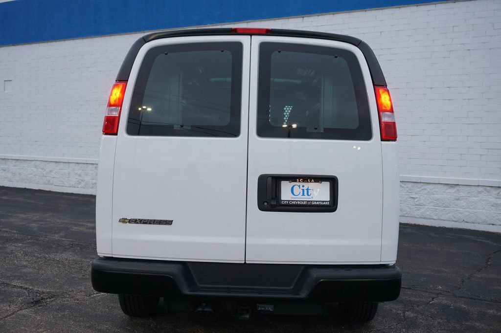 New 2025 Chevrolet Express 2500 w/ Driver Convenience Package RWD image 6