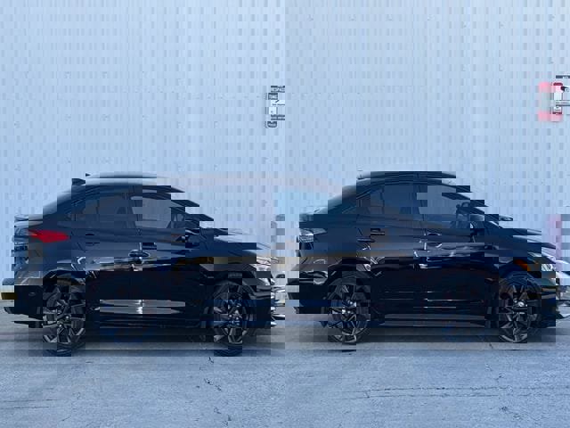 Used 2025 Toyota Corolla SE w/ Convenience Package image 3