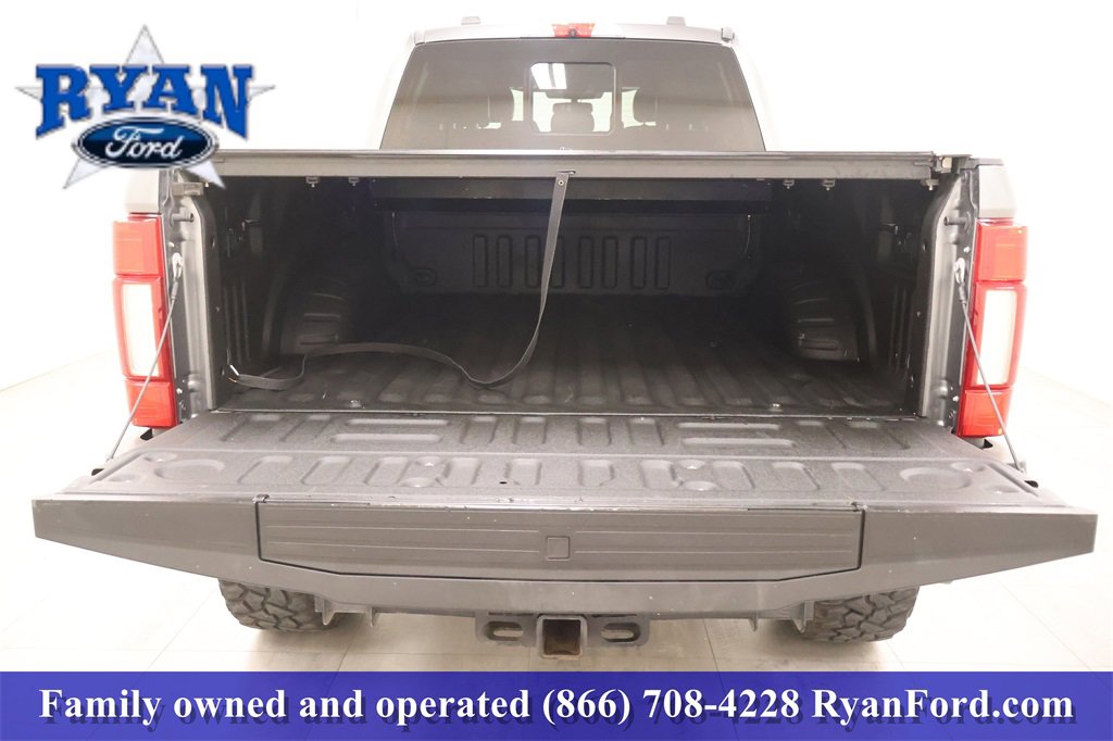 Used 2021 Ford F250 Platinum w/ FX4 Off-Road Package image 6