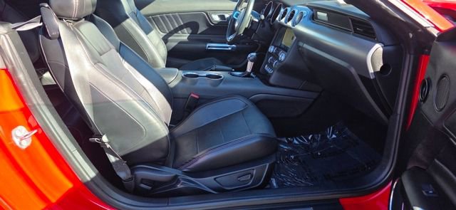 Used 2023 Ford Mustang GT Premium image 11