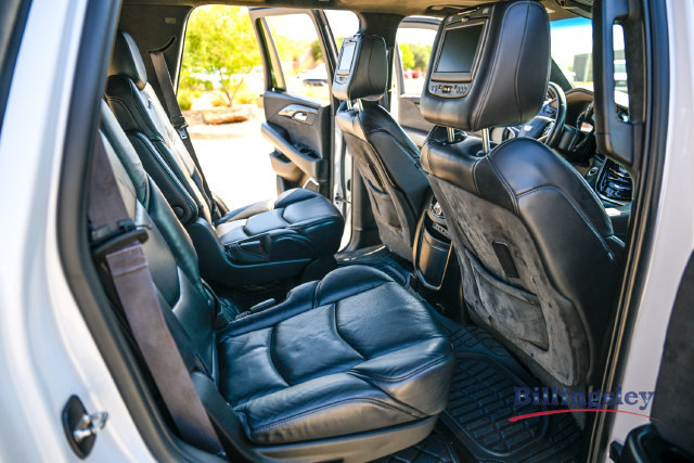 Used 2017 Cadillac Escalade Platinum AWD/4WD image 14