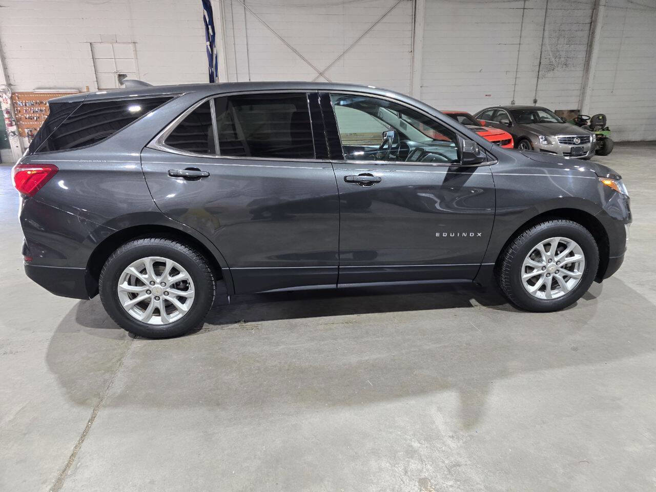 Used 2018 Chevrolet Equinox LT image 14