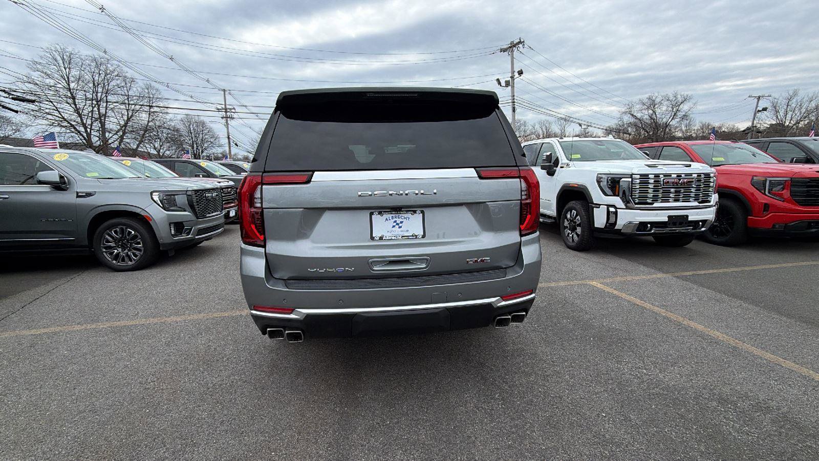 New 2026 GMC Yukon XL Denali AWD/4WD image 6