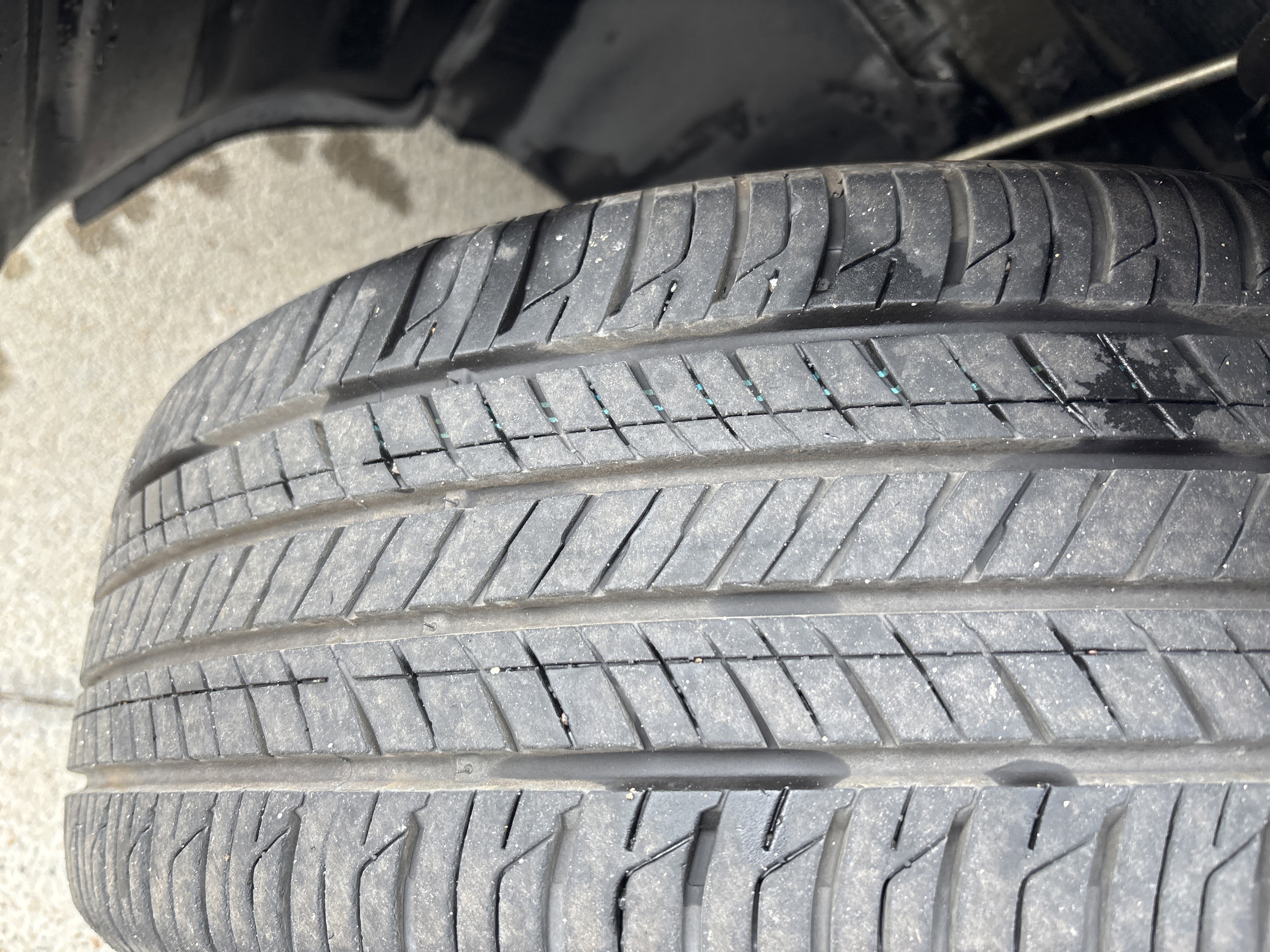 Used 2025 Toyota Corolla LE FWD image 32