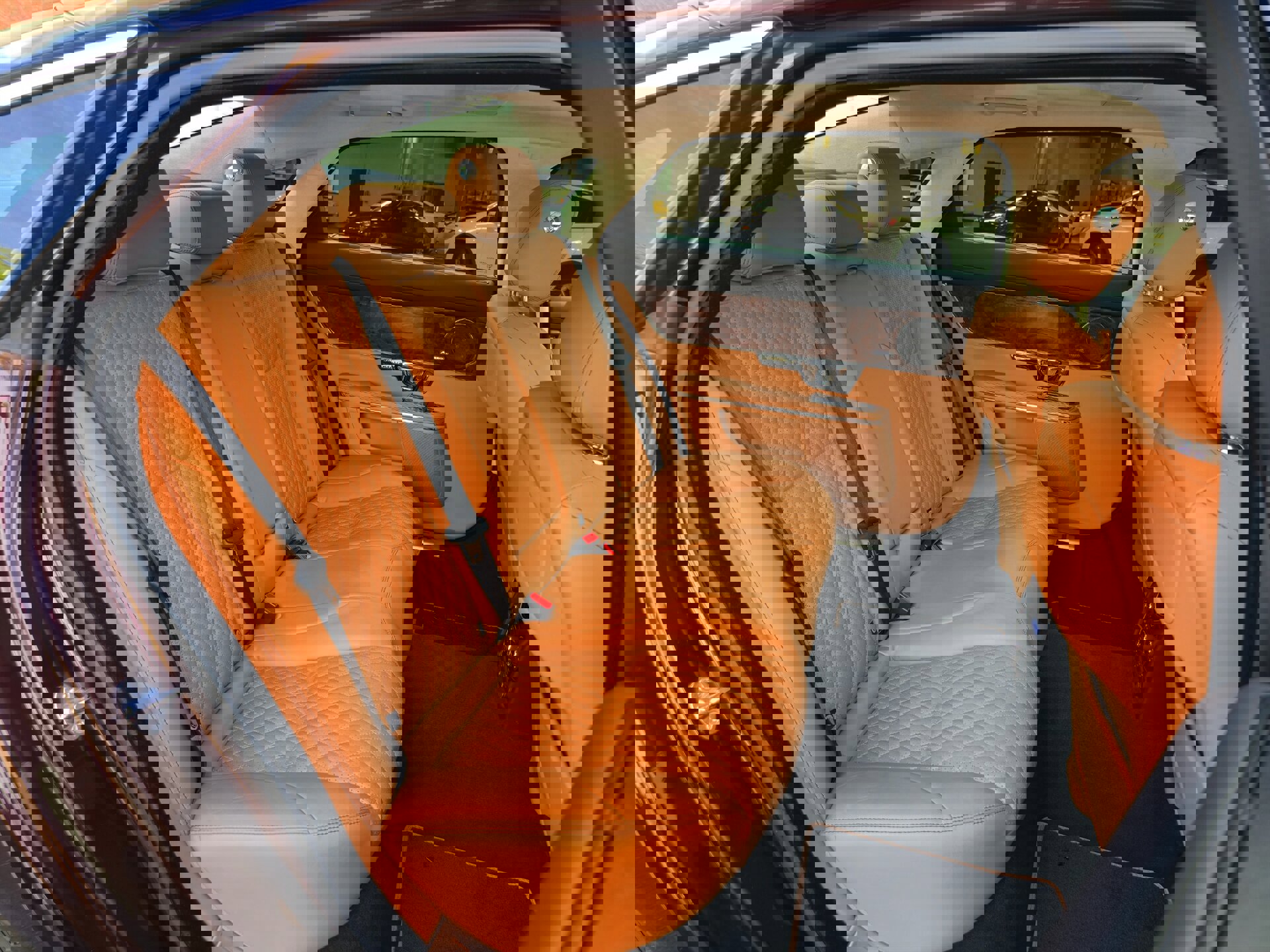 Used 2018 Jaguar XJ L Portfolio image 35