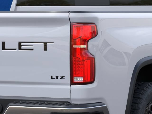 New 2026 Chevrolet Silverado 3500 LTZ w/ LTZ Premium Package AWD/4WD image 11