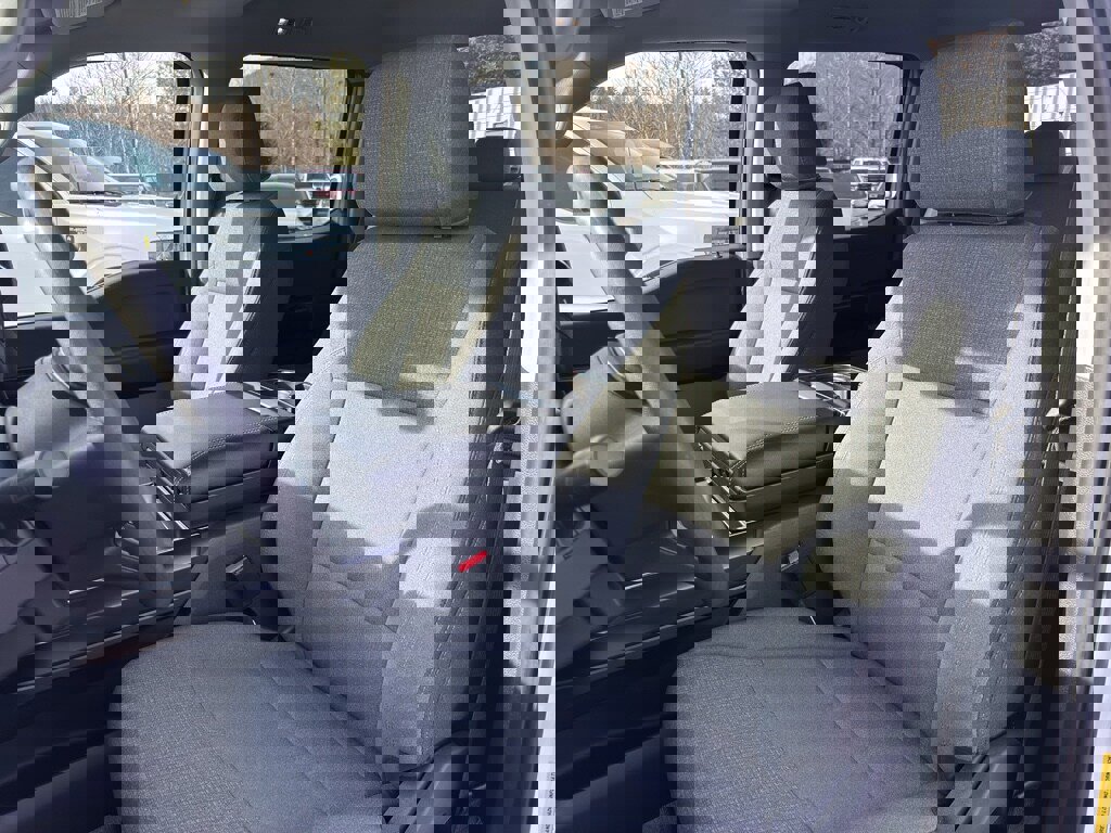 New 2025 Ford F150 XL w/ Equipment Group 104A Hybrid image 15