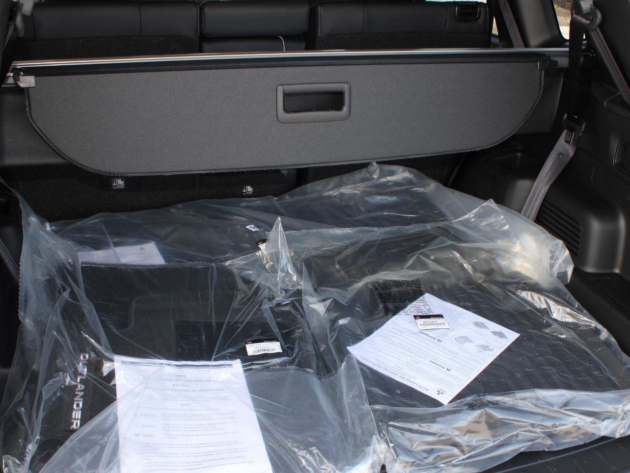 New 2026 Mitsubishi Outlander SE image 9