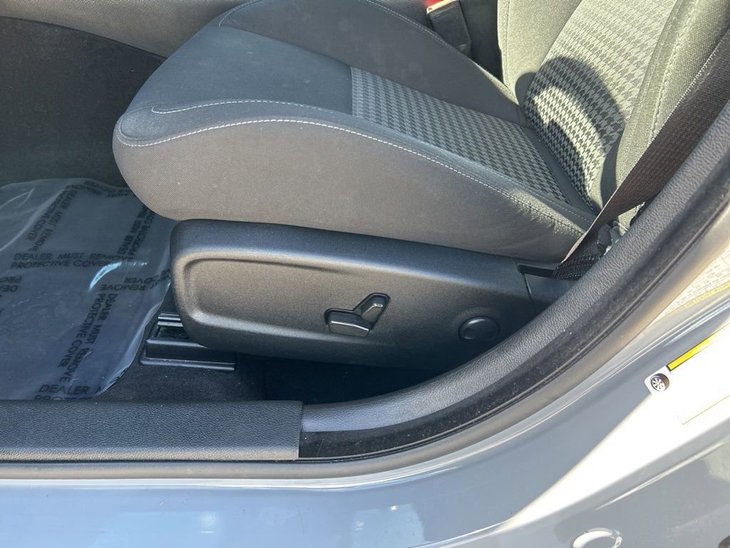 Used 2022 Dodge Charger GT image 19