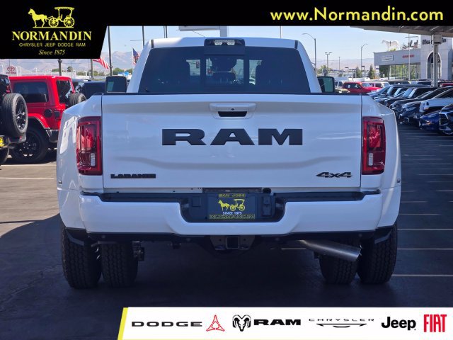 New 2026 RAM 3500 Laramie AWD/4WD image 4