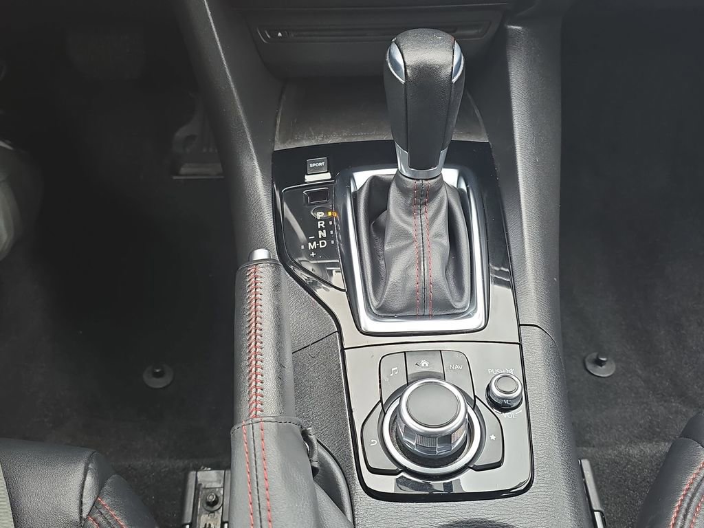 Used 2016 MAZDA MAZDA3 s Touring image 24