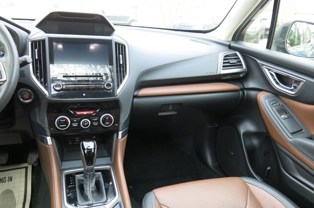 Used 2022 Subaru Forester Touring w/ Popular Package #2 image 21